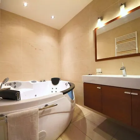 Apartman Luxury City Centre With A/c Brünn (Brno)